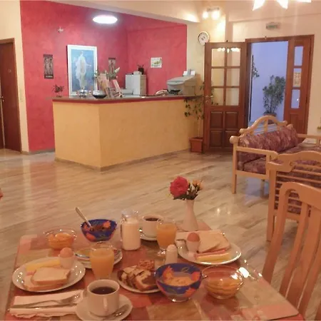 Areti Hotel 3*