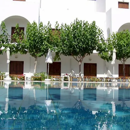 Areti Hotel 3*