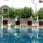 Areti Hotel 3*
