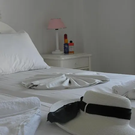 Hotel Areti Kamari (Santorini)